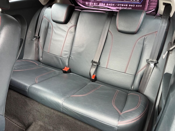Used Ford Fiesta 2010 for sale - 72431053: Photo 12