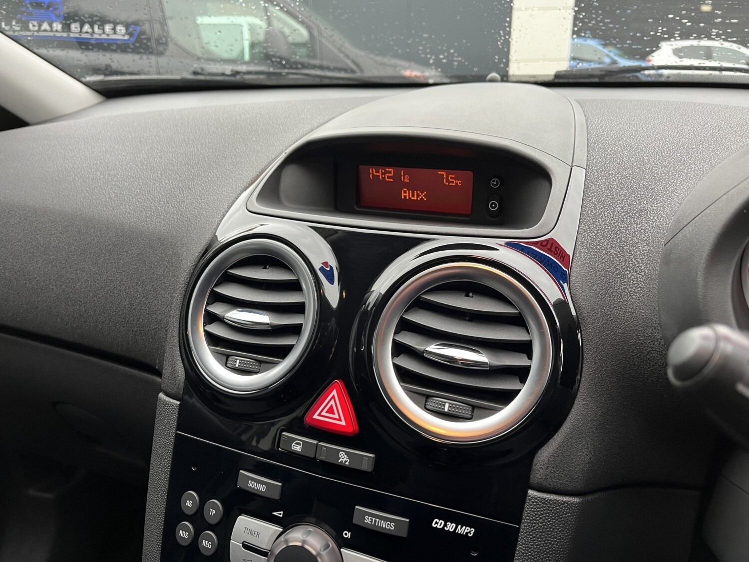 Used Vauxhall Corsa 2013 for sale - 78112030: Photo 19