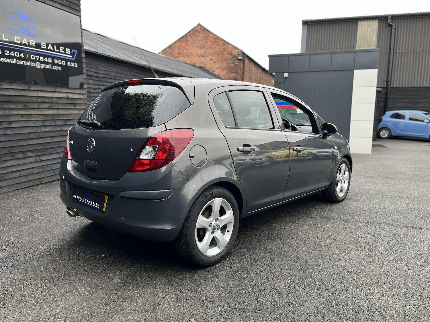 Used Vauxhall Corsa 2013 for sale - 78112030: Photo 3
