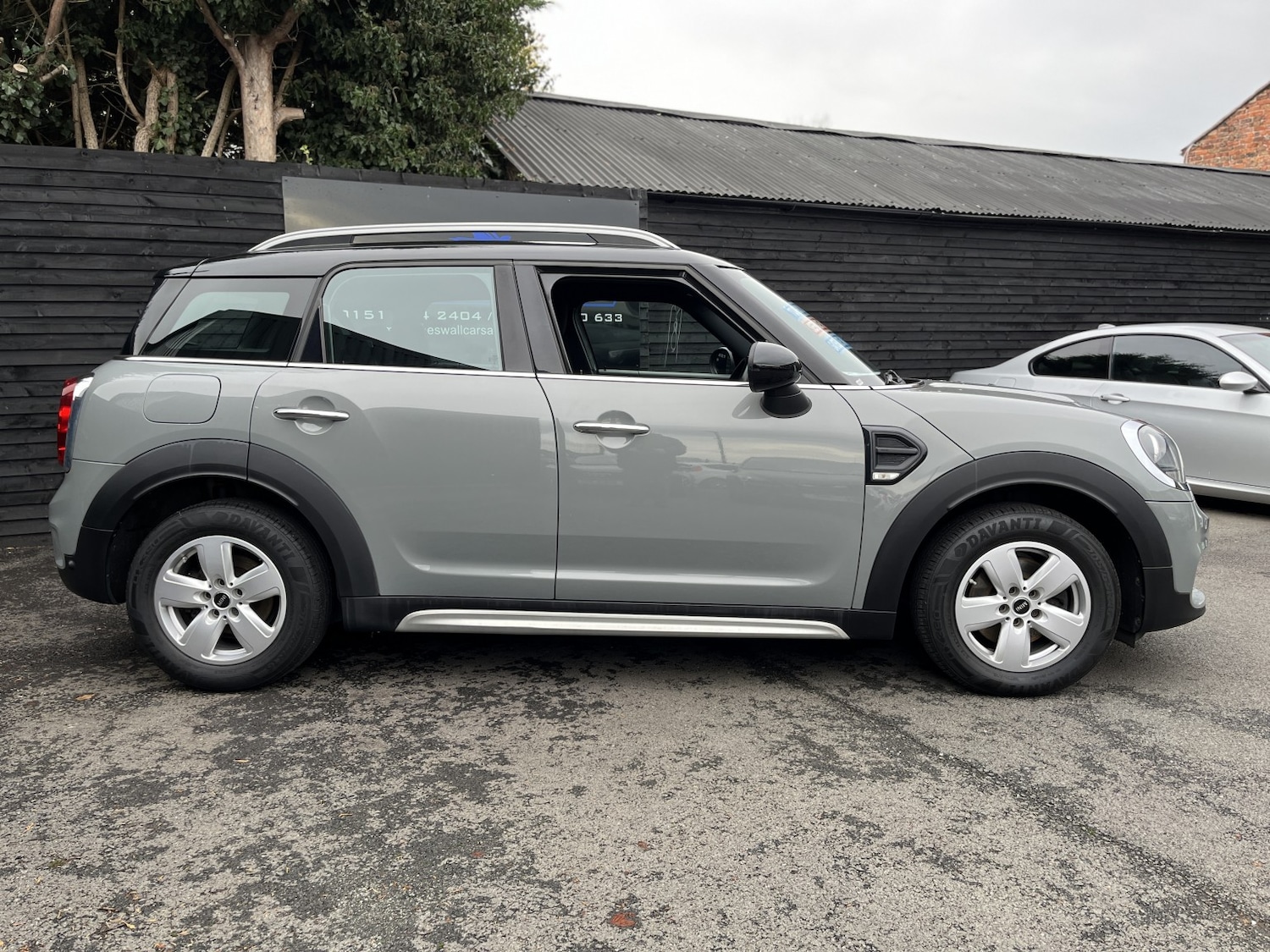 Used MINI Countryman 2017 for sale - 76305505: Photo 2