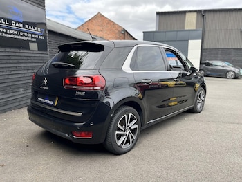 Used Citroen C4 Picasso 2018 for sale - 79073527: Photo