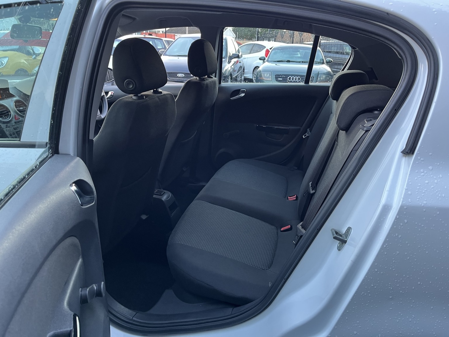 Used Vauxhall Corsa 2011 for sale - 76769690: Photo 12