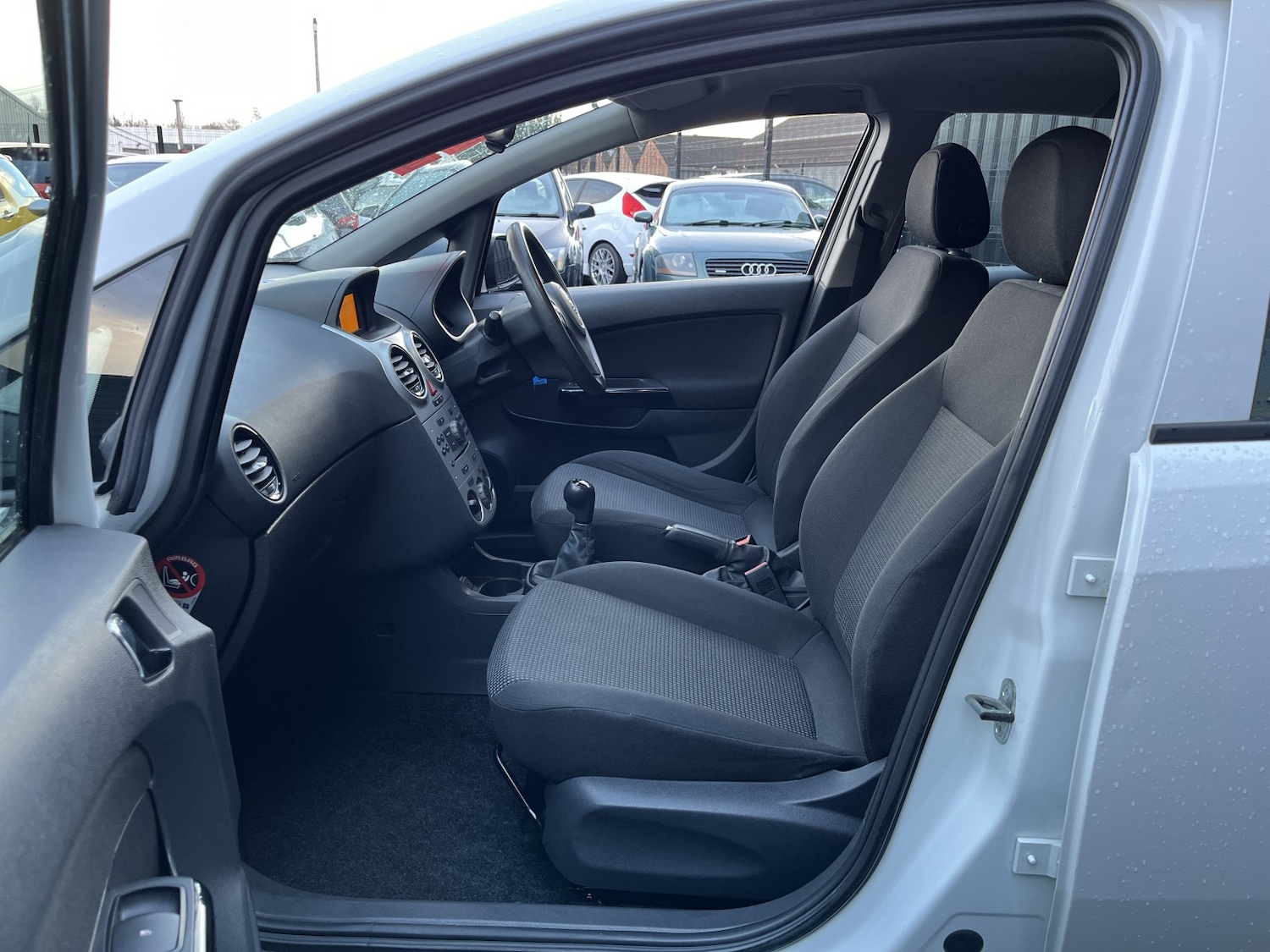 Used Vauxhall Corsa 2011 for sale - 76769690: Photo 13