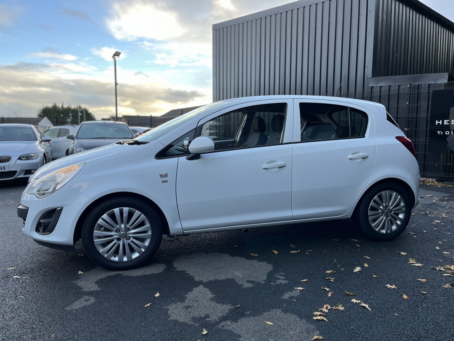 Used Vauxhall Corsa 2011 for sale - 76769690: Photo 6