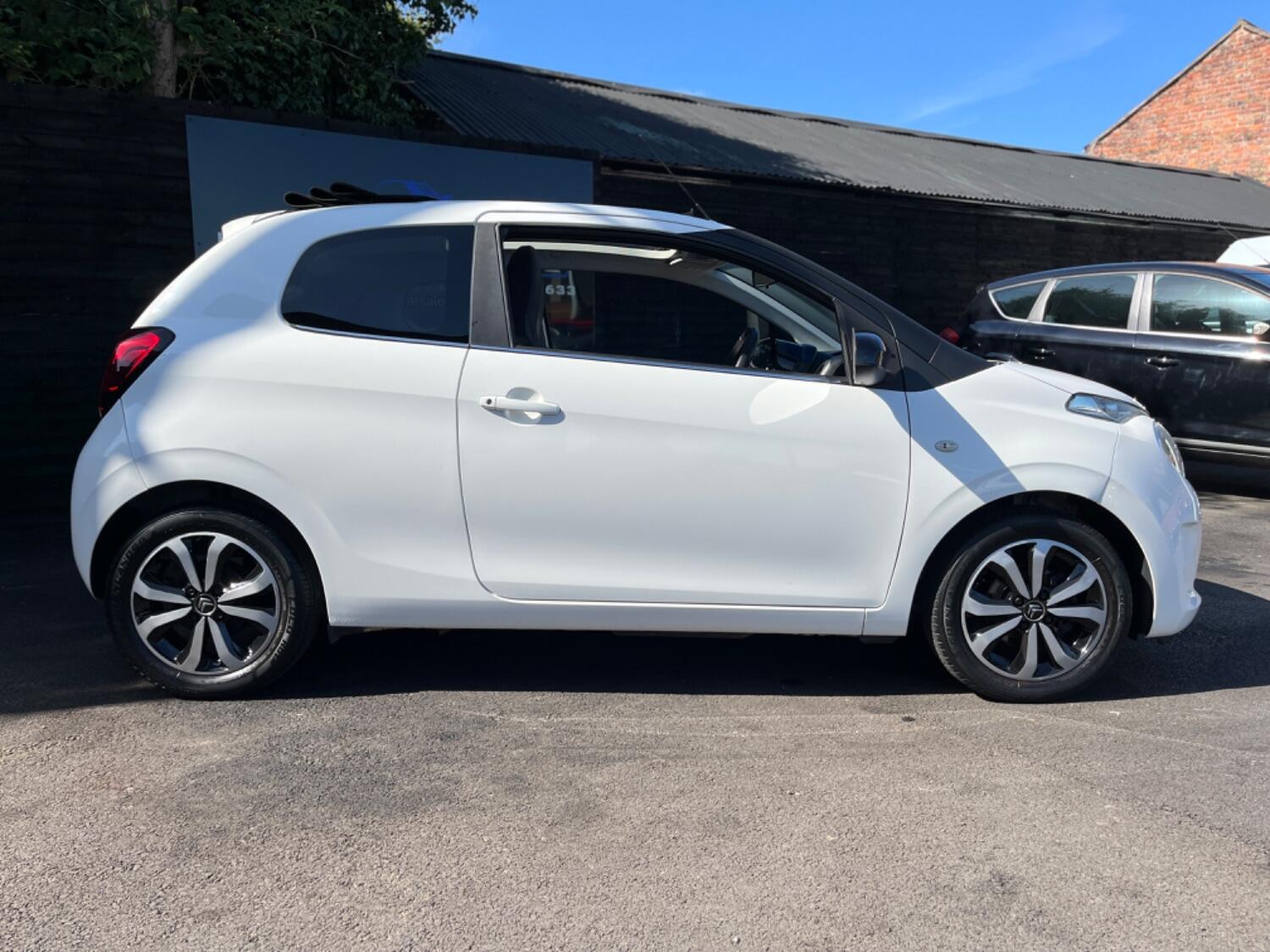 Used Citroen C1 2015 for sale - 76794438: Photo 2