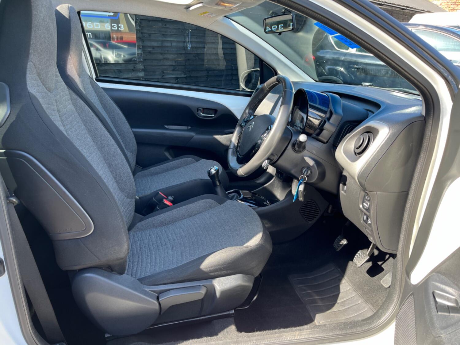 Used Citroen C1 2015 for sale - 76794438: Photo 9