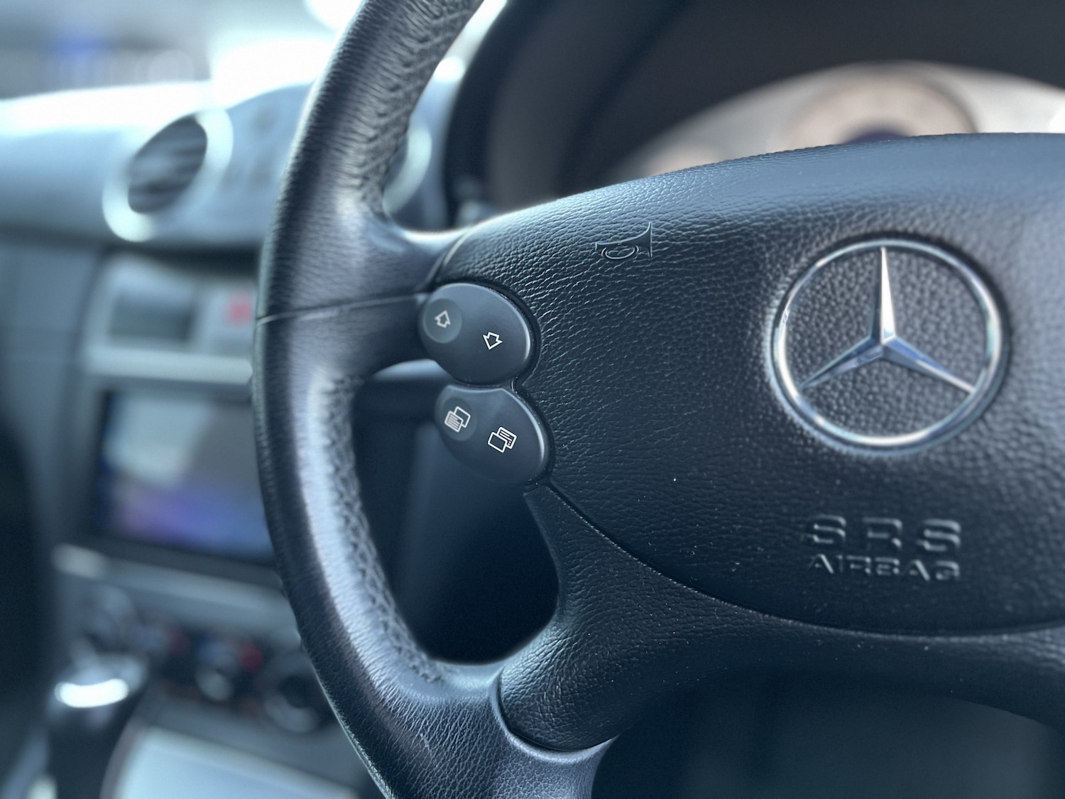 Used Mercedes-Benz CLK 2009 for sale - 75975643: Photo 26