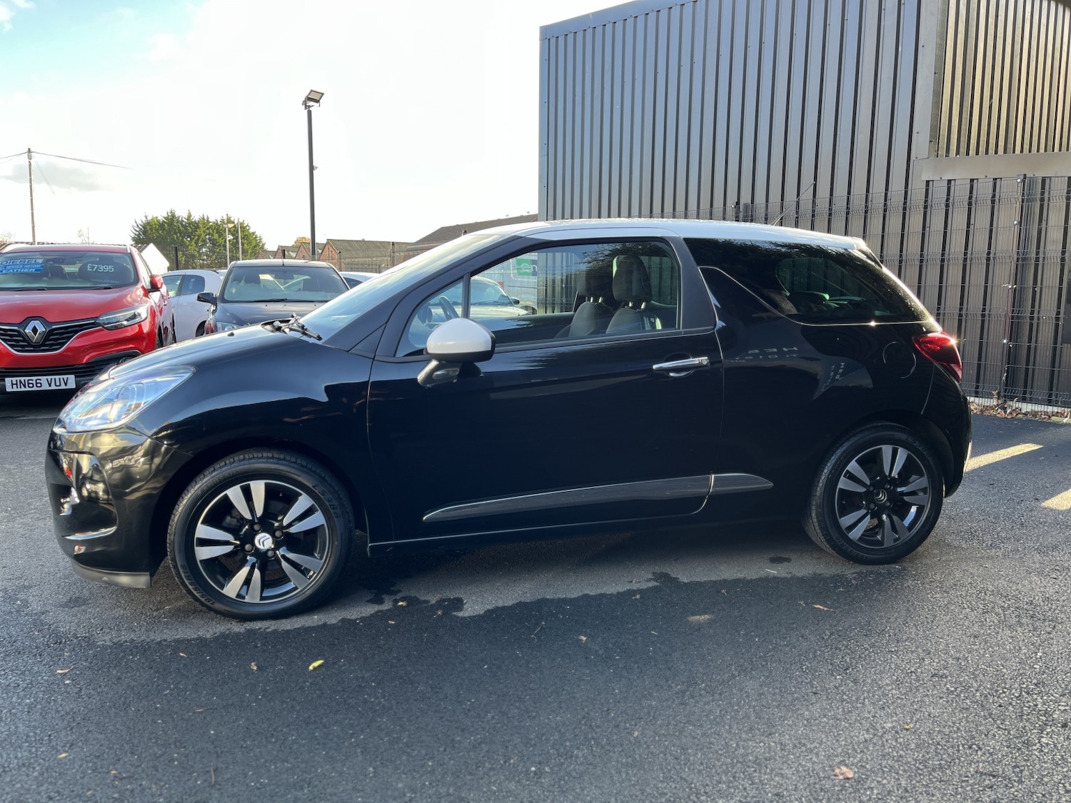 Used Citroen DS3 2013 for sale - 76579963: Photo 6