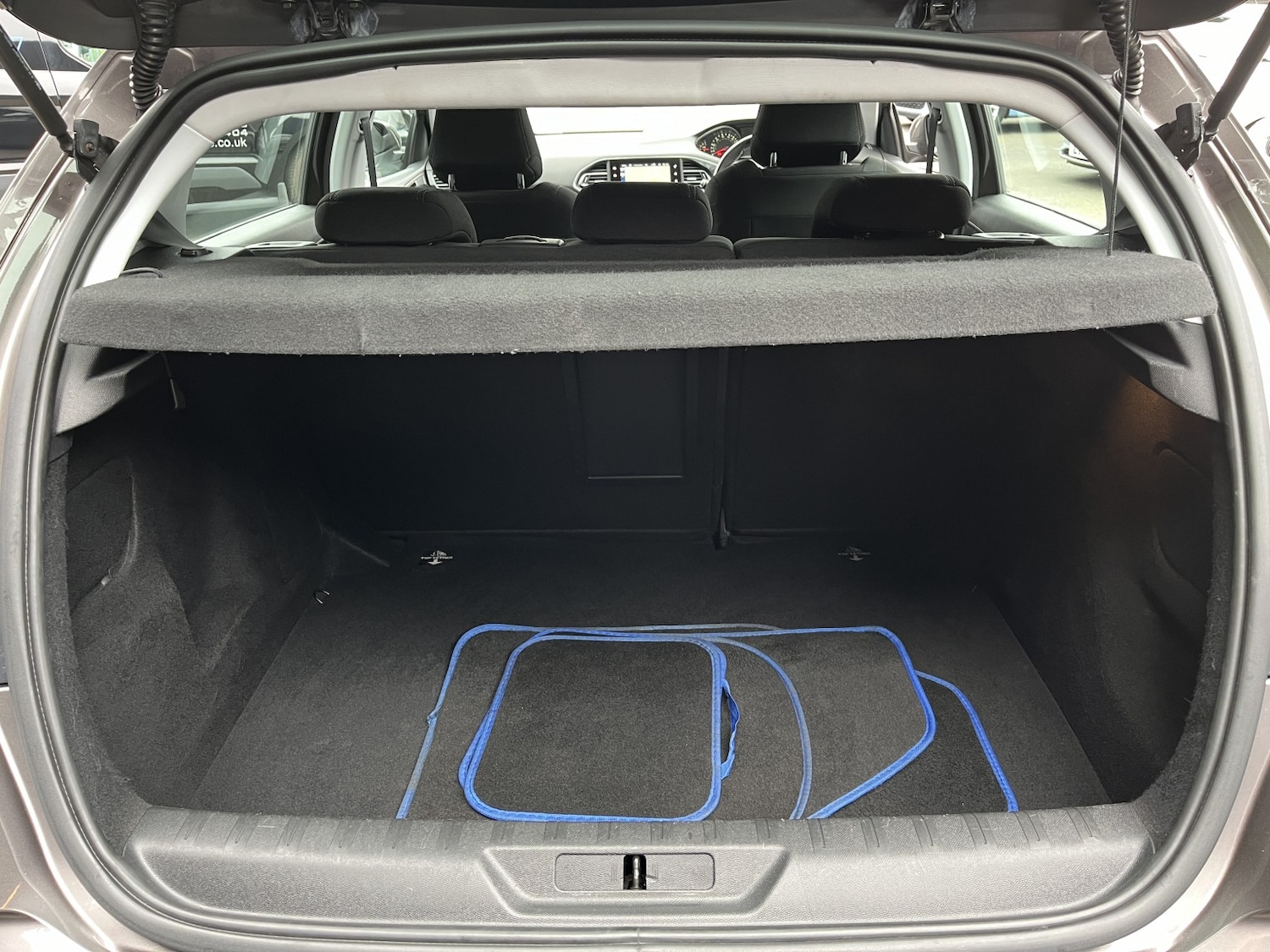 Used Peugeot 308 2015 for sale - 78031782: Photo 11