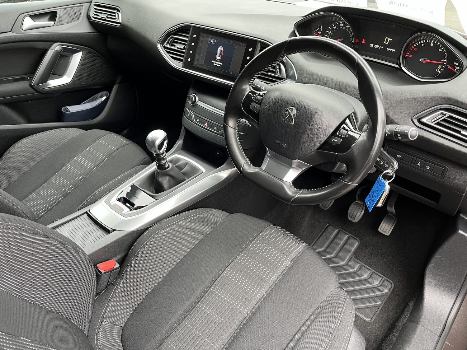 Used Peugeot 308 2015 for sale - 78031782: Photo 14