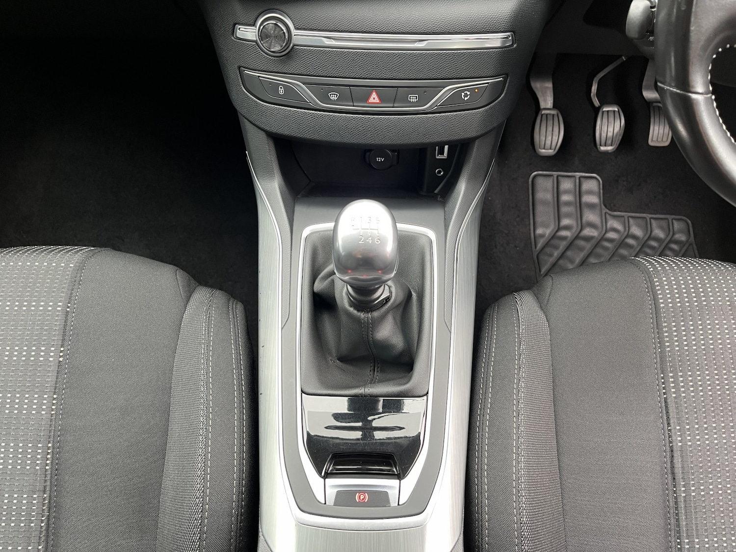 Used Peugeot 308 2015 for sale - 78031782: Photo 18