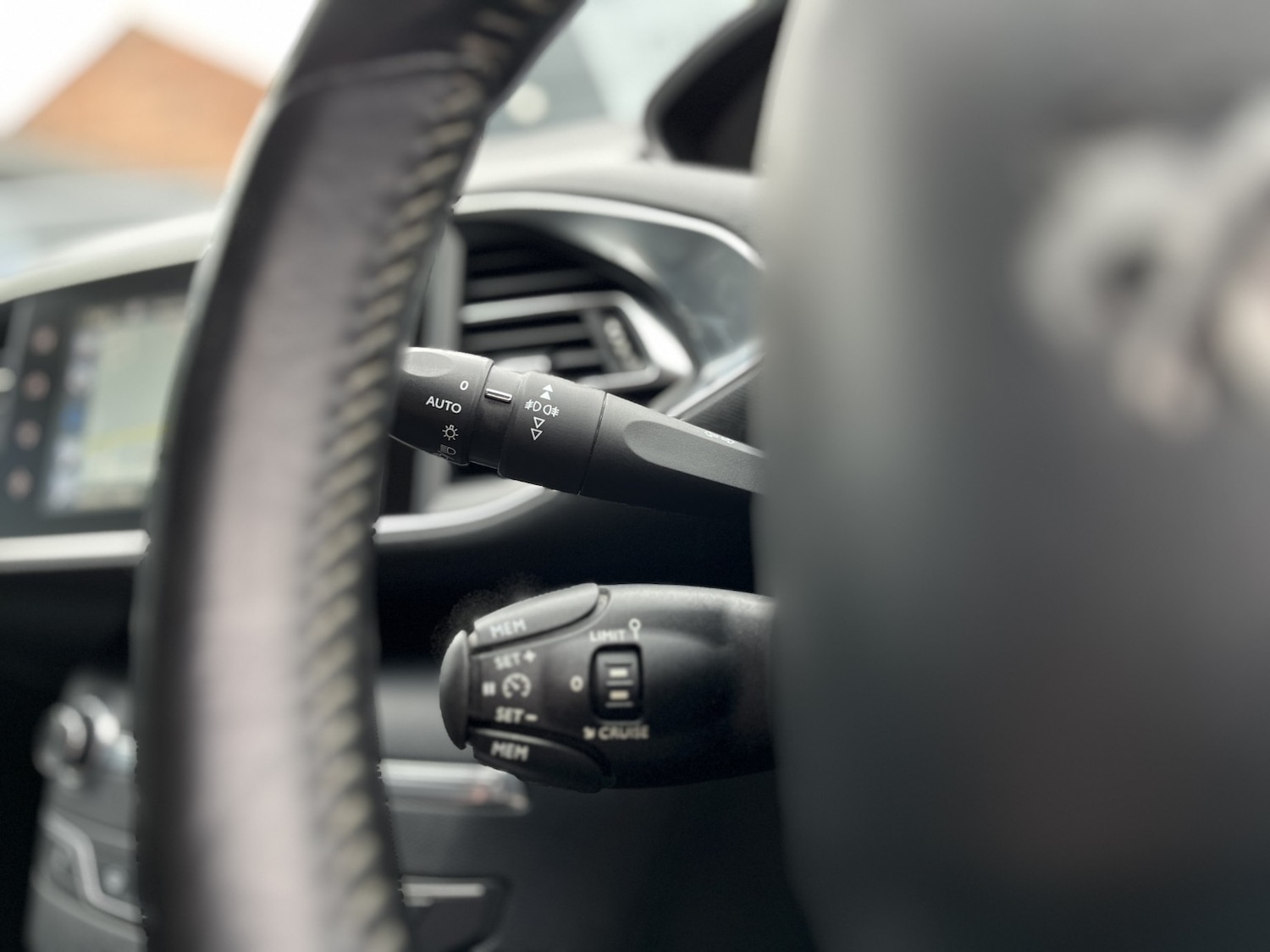 Used Peugeot 308 2015 for sale - 78031782: Photo 23