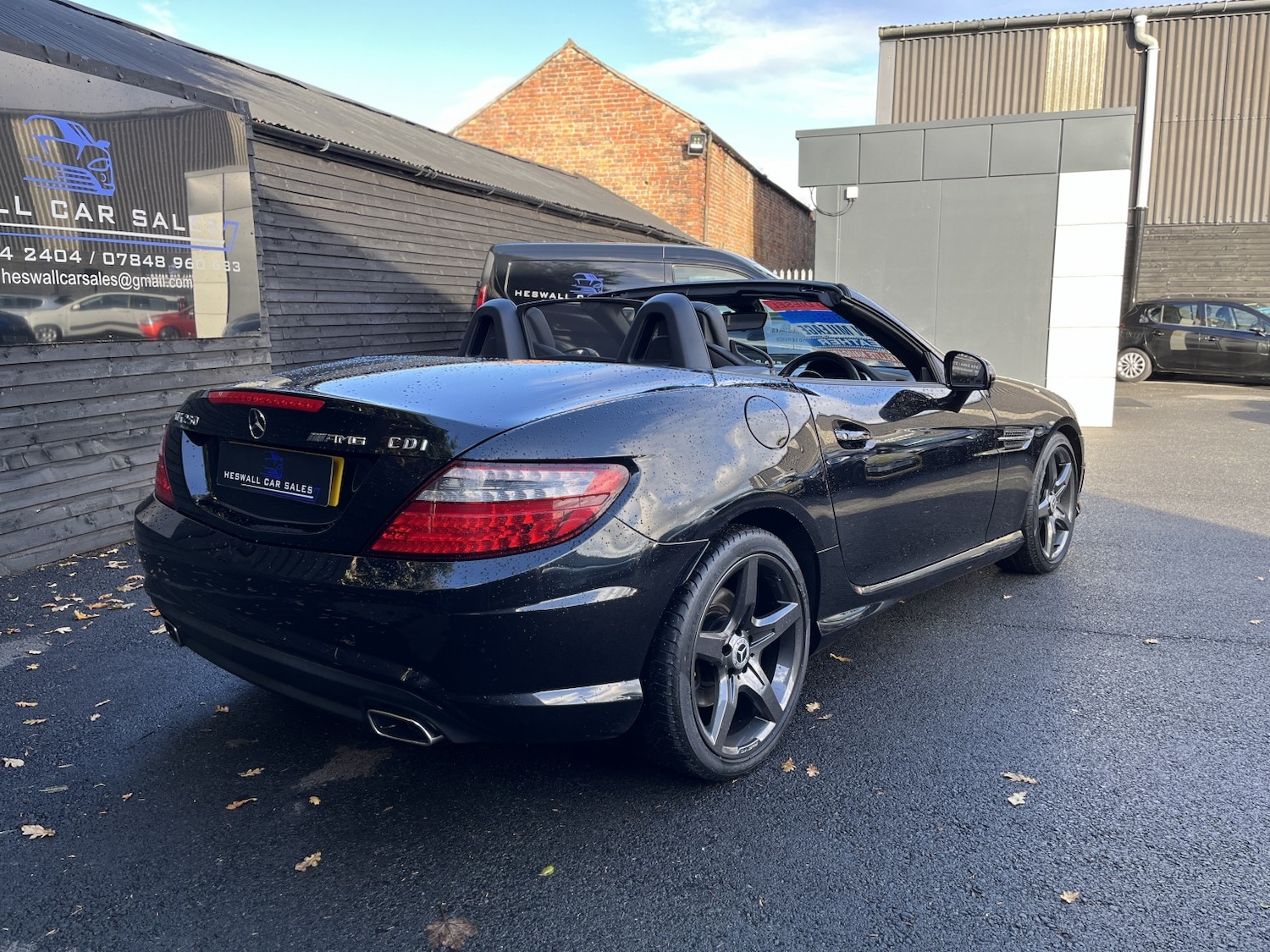 Used Mercedes-Benz SLK 2014 for sale - 76693050: Photo 11