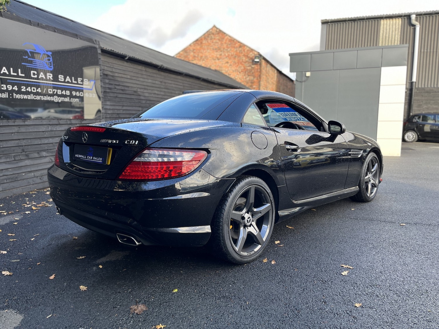 Used Mercedes-Benz SLK 2014 for sale - 76693050: Photo 3