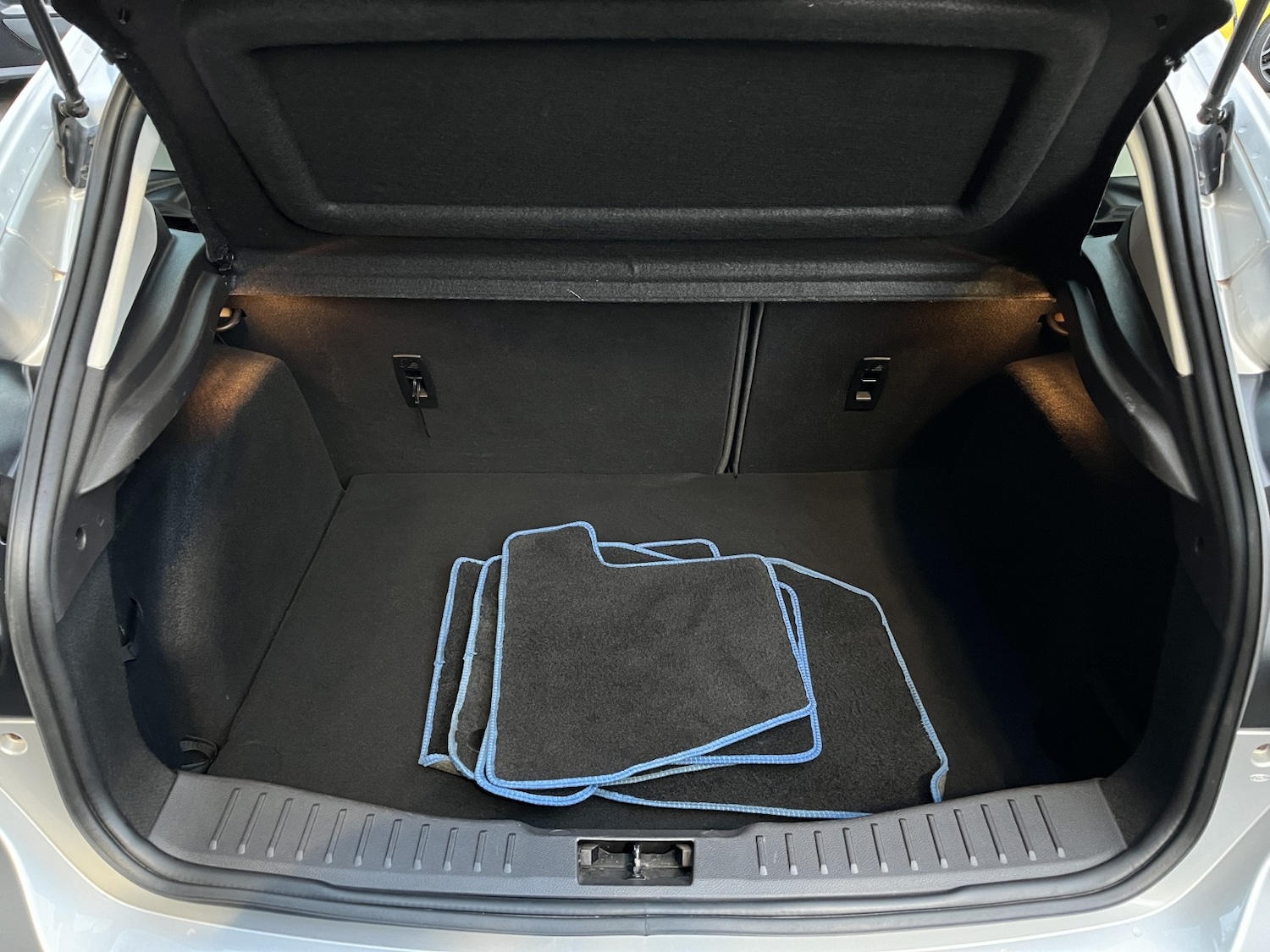 Used Ford Focus 2014 for sale - 76693049: Photo 11