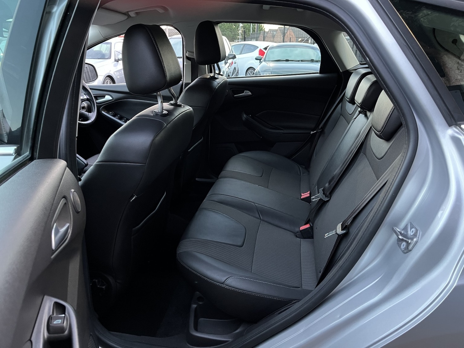 Used Ford Focus 2014 for sale - 76693049: Photo 12