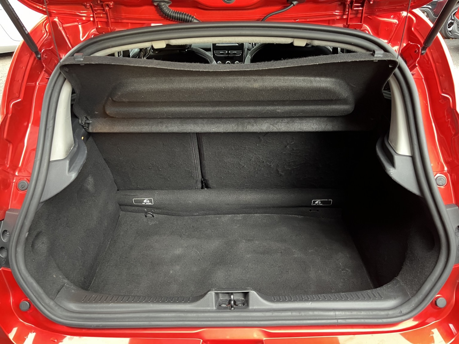 Used Renault Clio 2014 for sale - 76268512: Photo 11