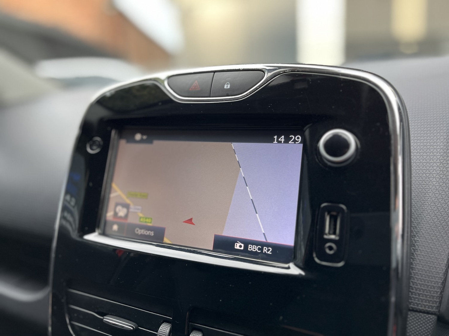 Used Renault Clio 2014 for sale - 76268512: Photo 19