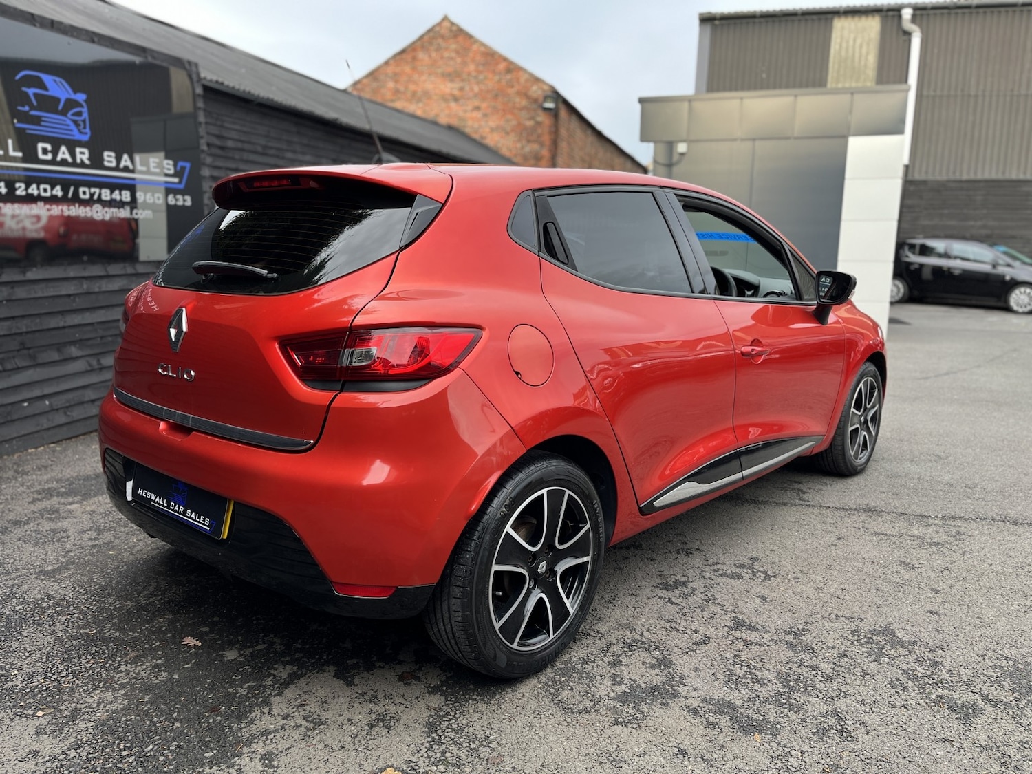 Used Renault Clio 2014 for sale - 76268512: Photo 3