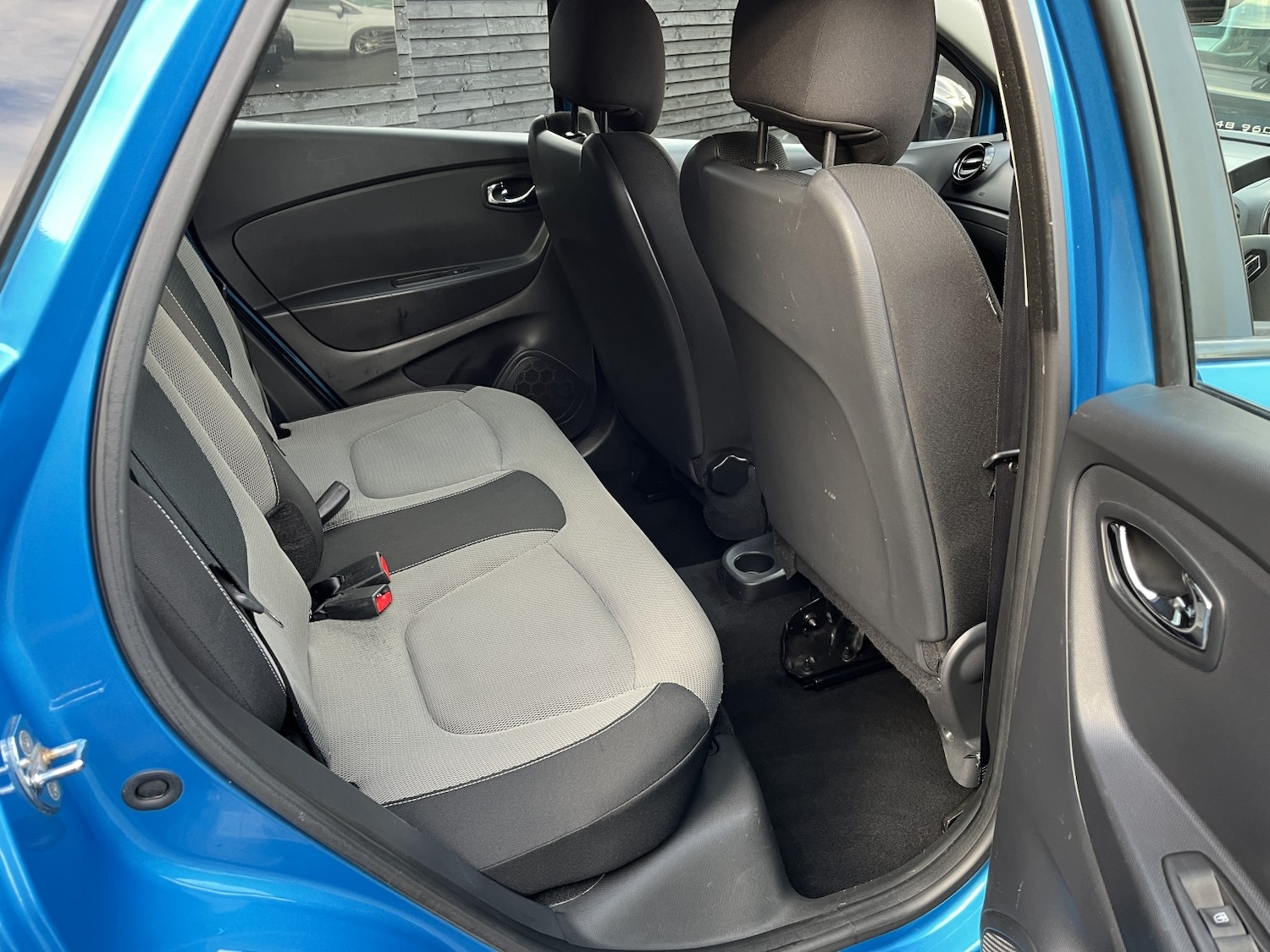 Used Renault Captur 2015 for sale - 77237147: Photo 10