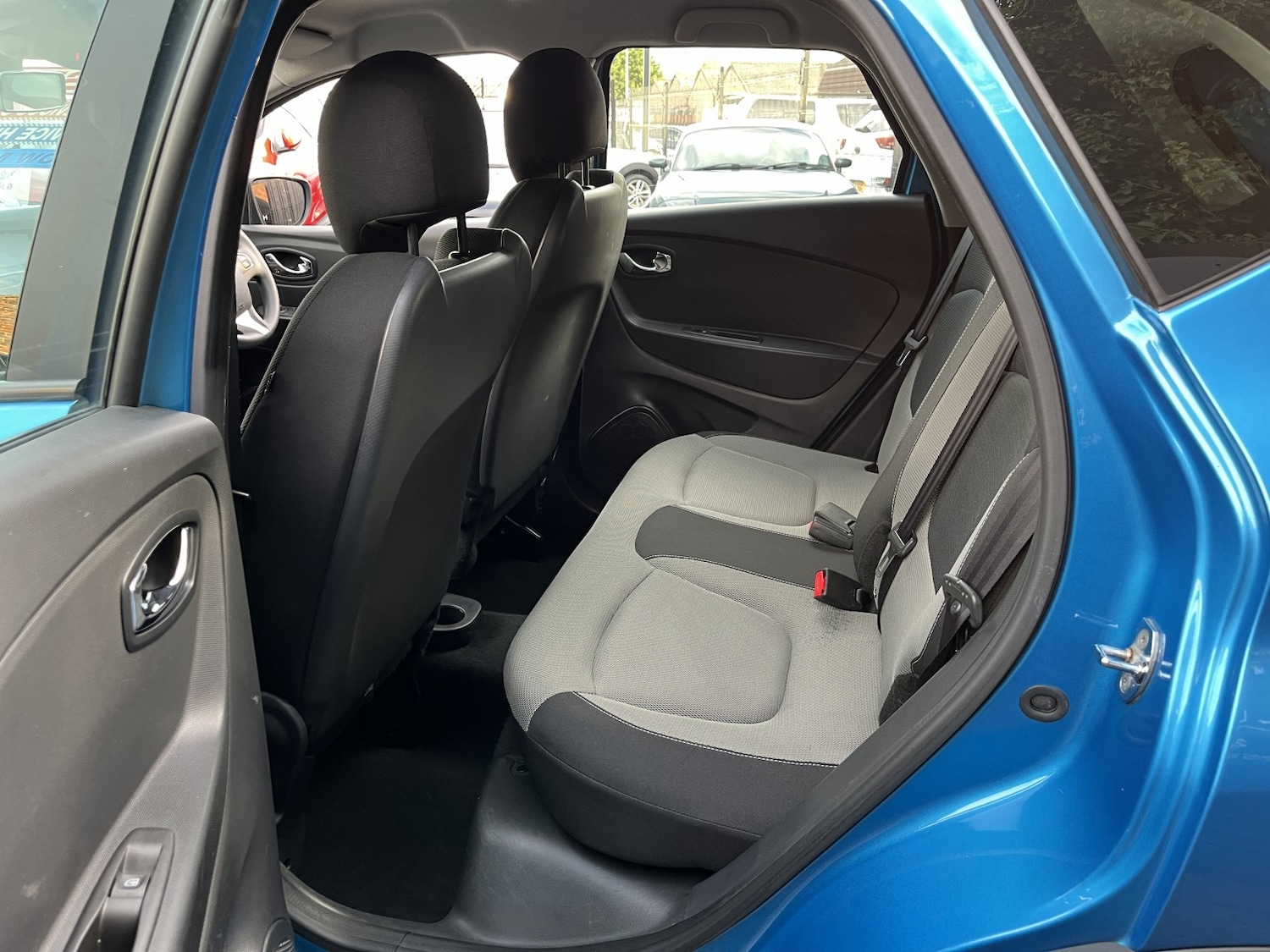 Used Renault Captur 2015 for sale - 77237147: Photo 12