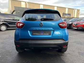 Used Renault Captur 2015 for sale - 77237147: Photo