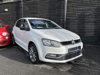Used Volkswagen Polo 2014 for sale - 77694225: Photo