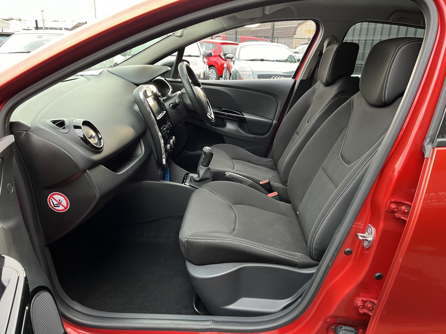 Used Renault Clio 2013 for sale - 77237135: Photo 13