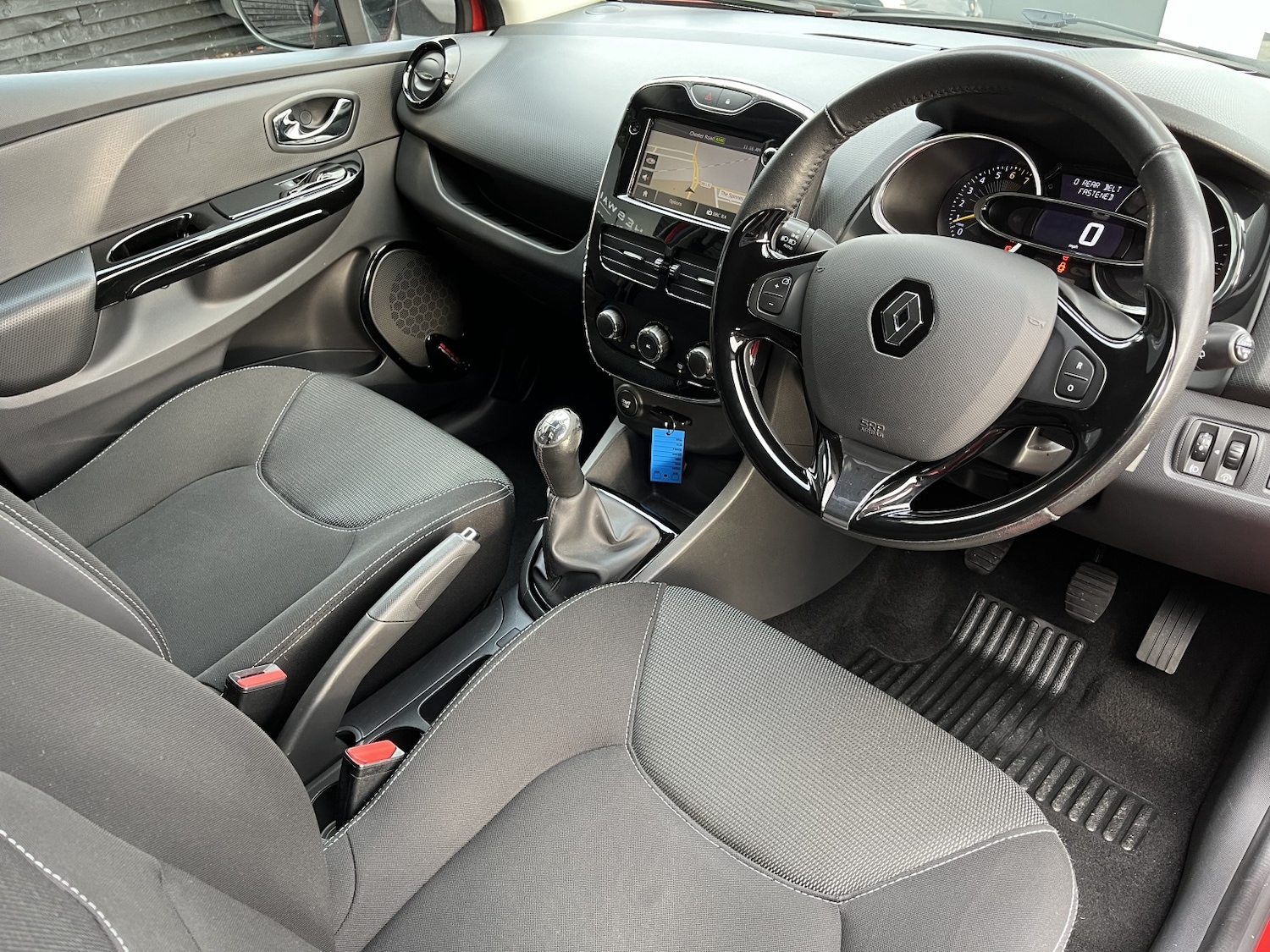 Used Renault Clio 2013 for sale - 77237135: Photo 14