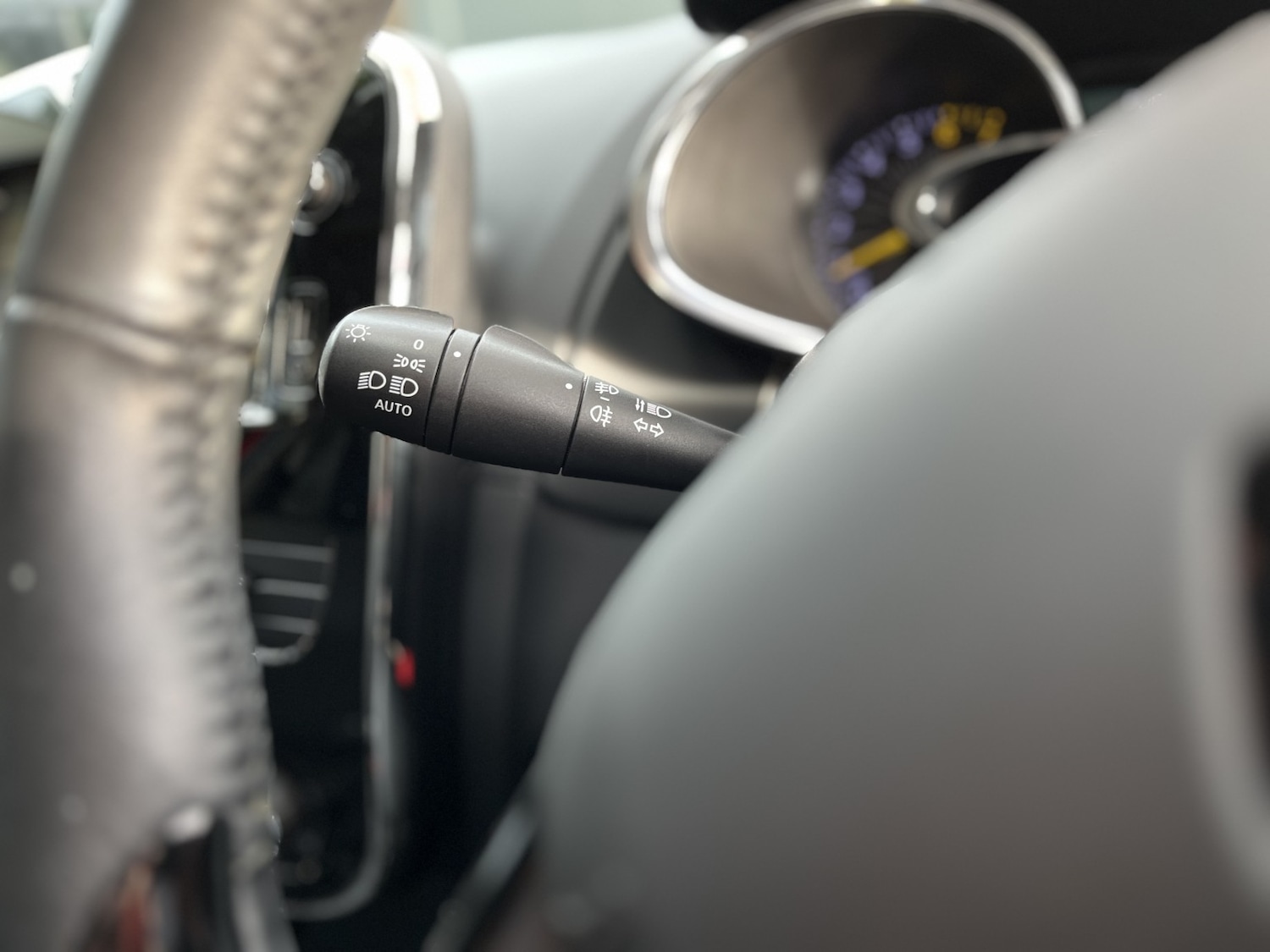 Used Renault Clio 2013 for sale - 77237135: Photo 24