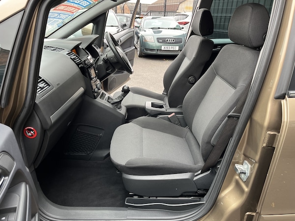 Used Vauxhall Zafira 2014 for sale - 76268504: Photo 14