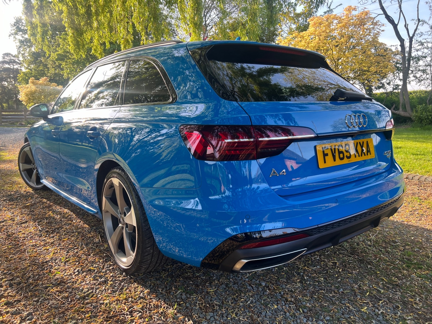 Used Audi A4 2019 for sale - 74512340: Photo 2
