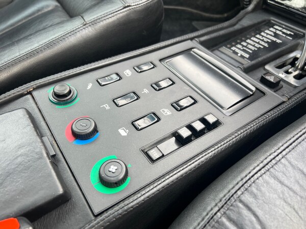 Used Ferrari Mondial 1985 for sale - 74158707: Photo 16