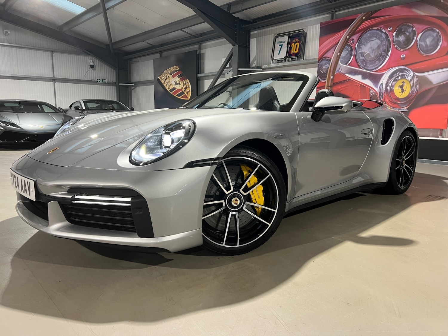 Used Porsche 911 2024 for sale - 77522846: Photo 3