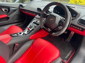 Used Lamborghini Huracan 2018 for sale - 78742069: Photo