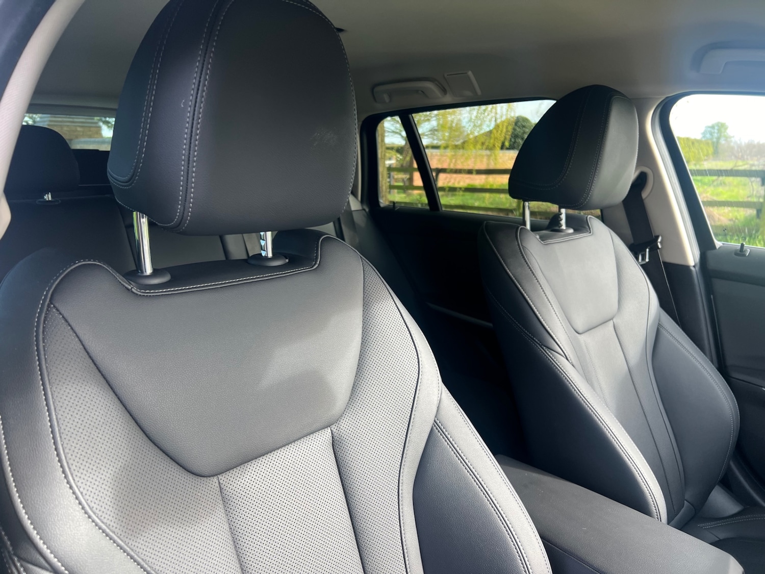 Used BMW 3 Series 2024 for sale - 78172272: Photo 11