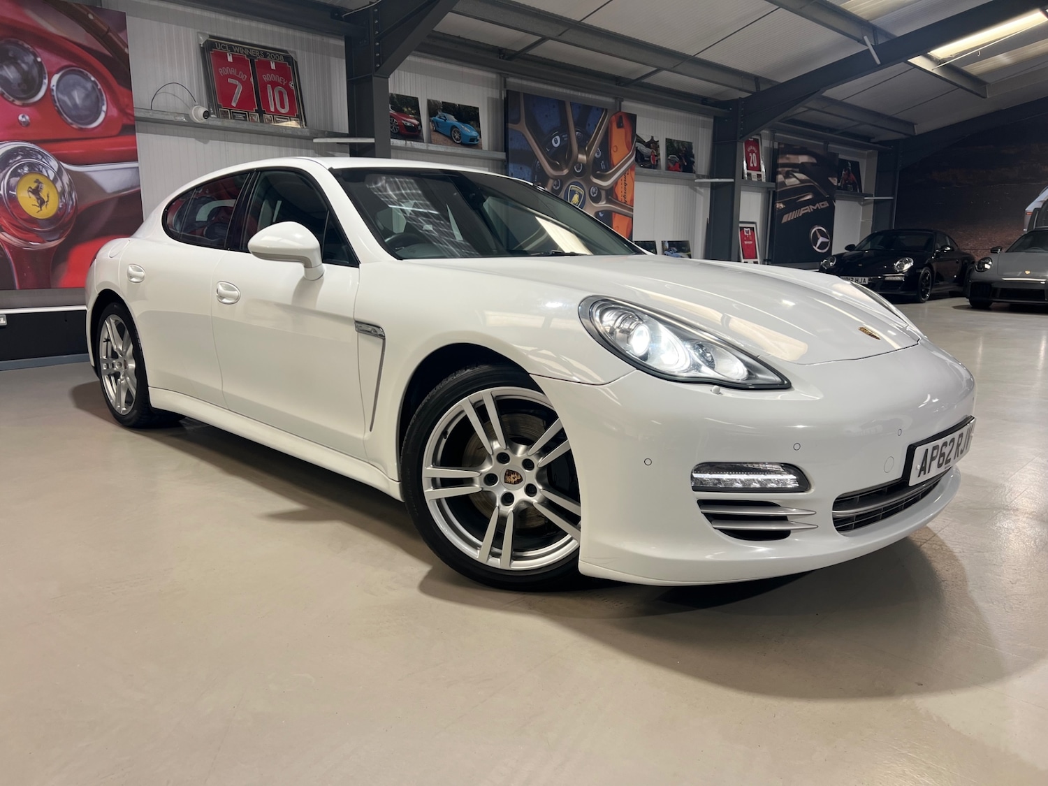 Used Porsche Panamera 2012 for sale - 76799642: Photo 1