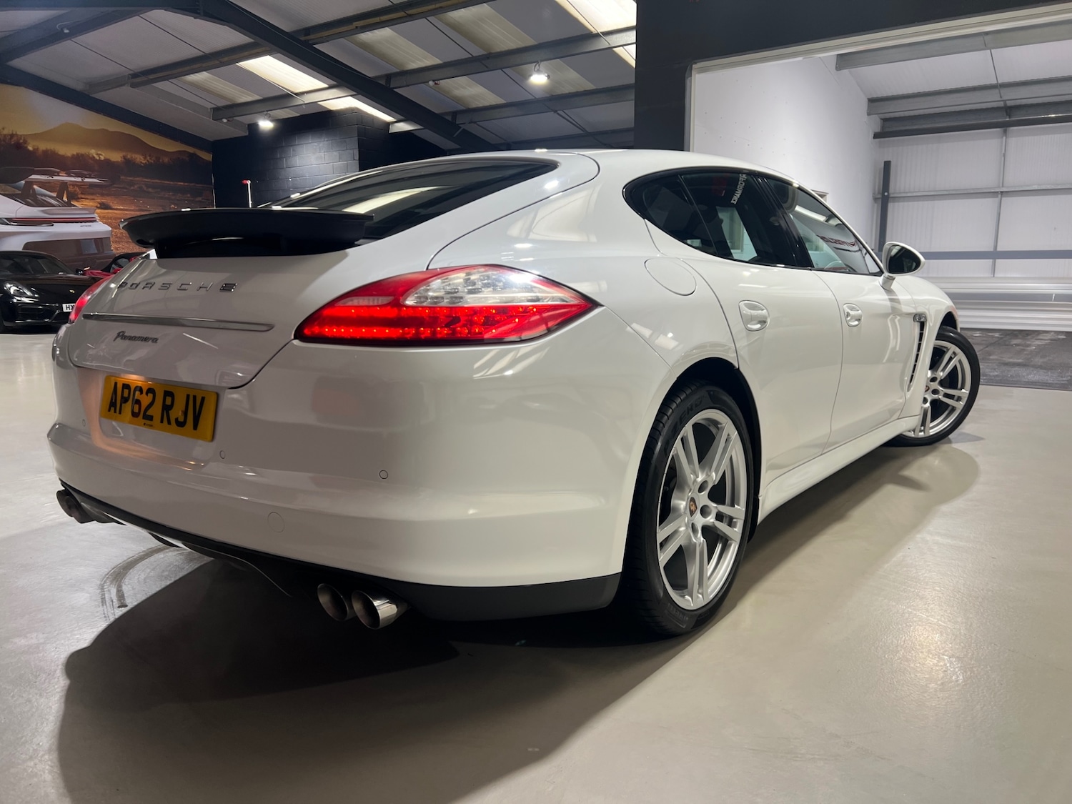 Used Porsche Panamera 2012 for sale - 76799642: Photo 3
