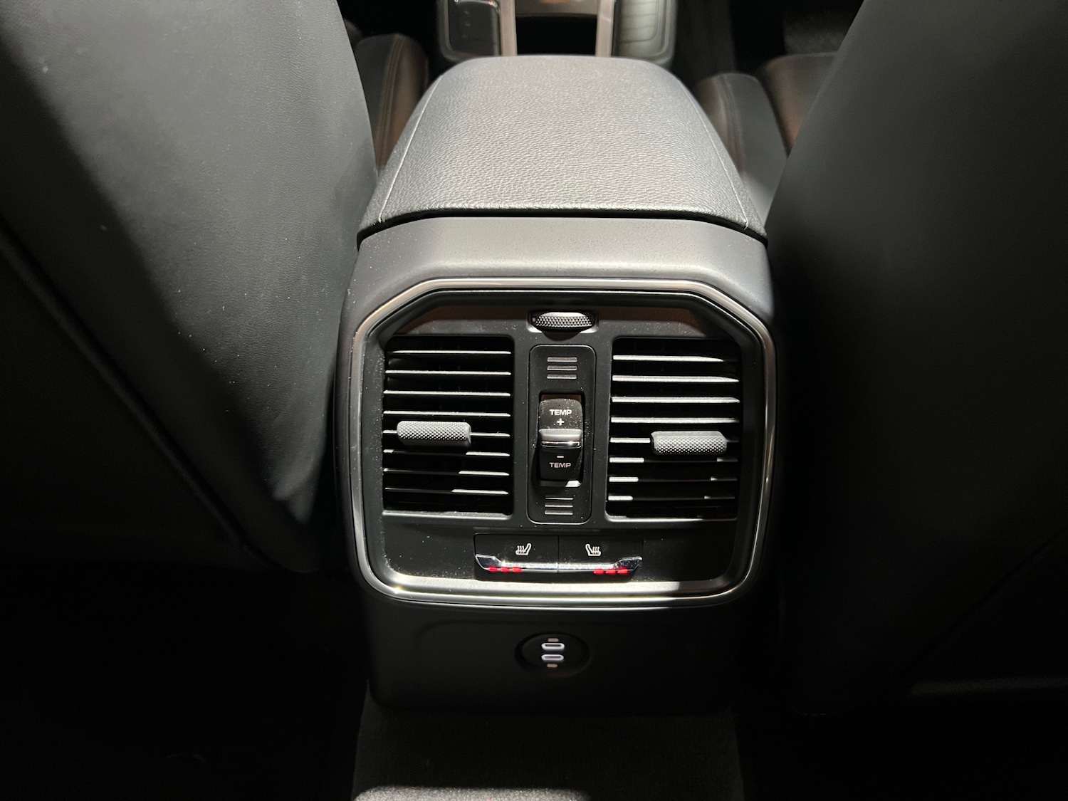 Used Porsche Macan 2020 for sale - 77085462: Photo 15