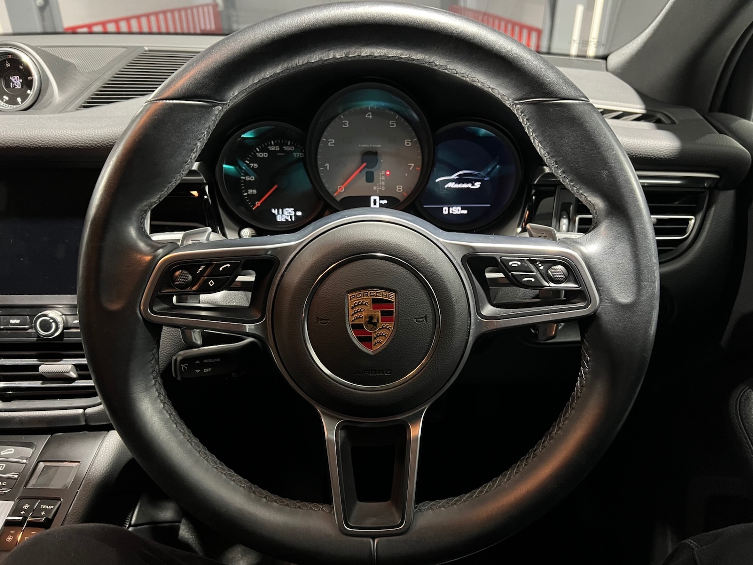 Used Porsche Macan 2020 for sale - 77085462: Photo 17