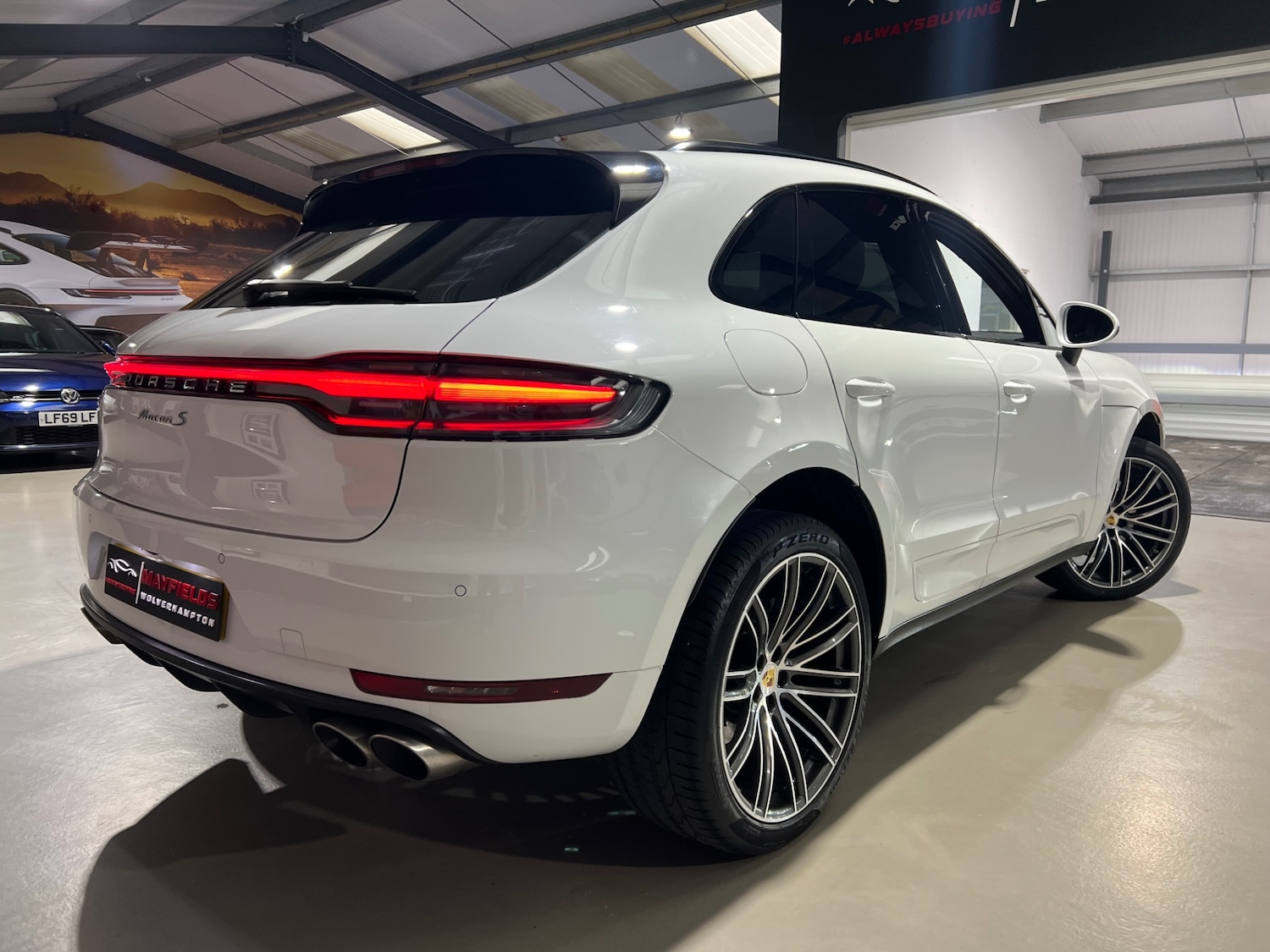 Used Porsche Macan 2020 for sale - 77085462: Photo 4