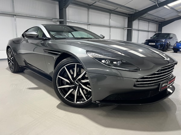 Used Aston Martin DB11 2017 for sale - 73745447: Photo 1