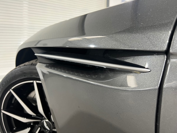 Used Aston Martin DB11 2017 for sale - 73745447: Photo 6