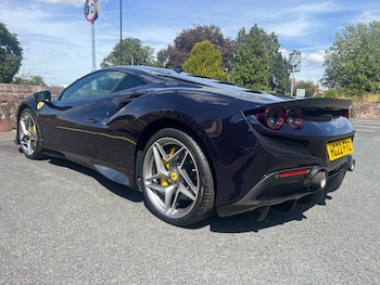 Used Ferrari F8 Tributo 2022 for sale - 79454441: Photo