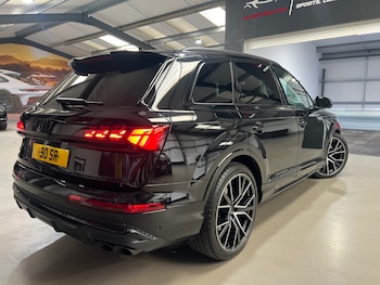Used Audi Q7 2024 for sale - 78976618: Photo