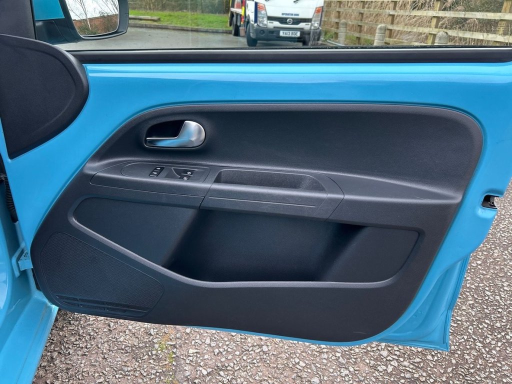 Used Volkswagen up! 2016 for sale - 77594679: Photo 23