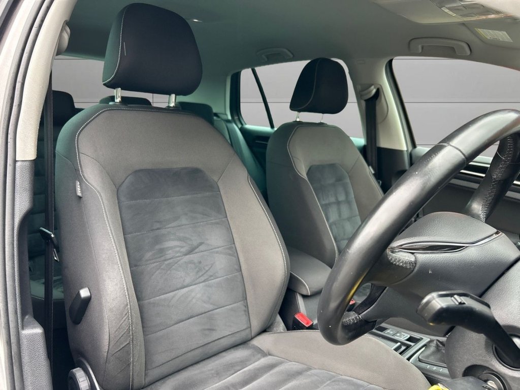 Used Volkswagen Golf 2014 for sale - 77897472: Photo 10