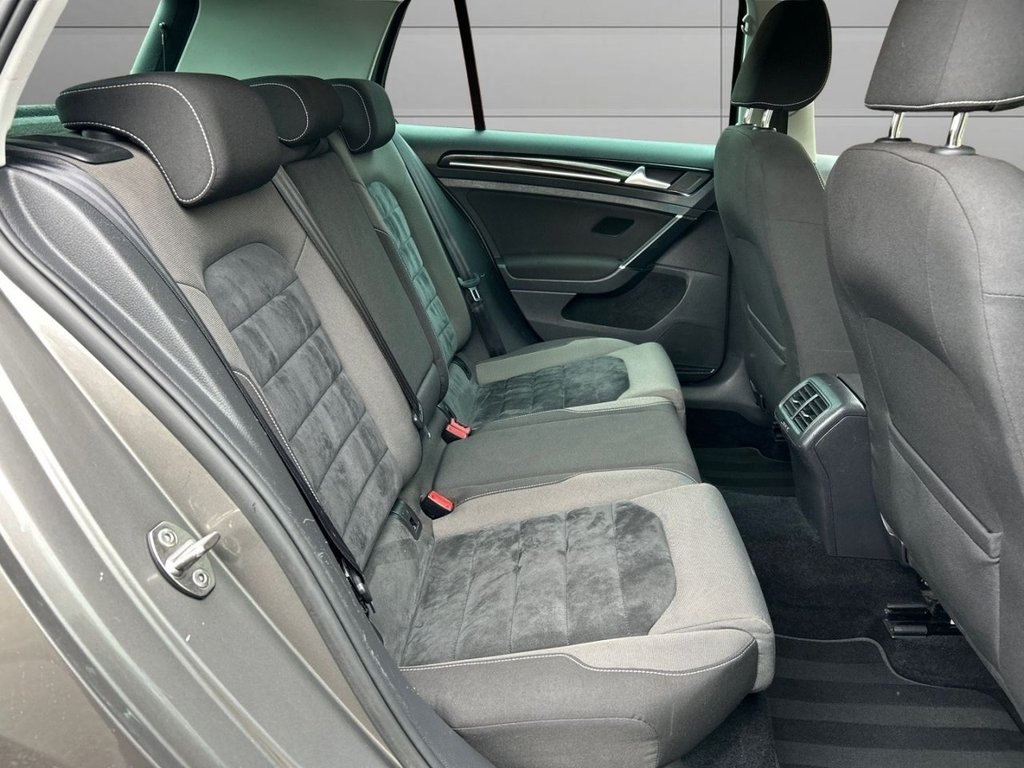 Used Volkswagen Golf 2014 for sale - 77897472: Photo 17