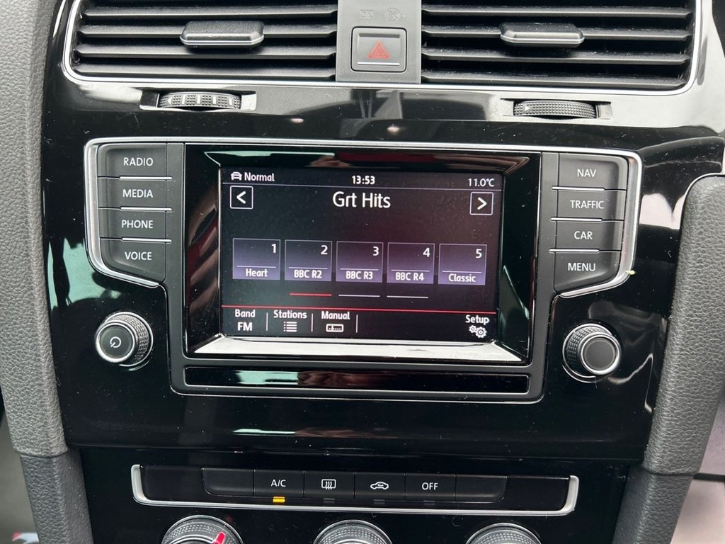 Used Volkswagen Golf 2014 for sale - 77897472: Photo 22