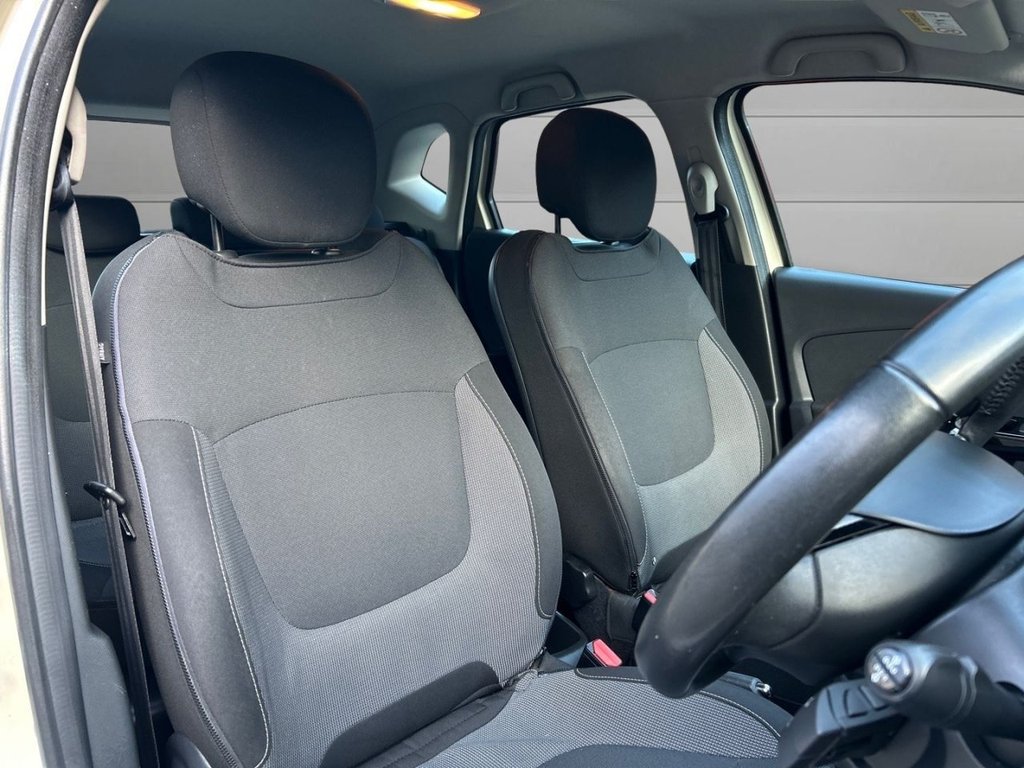 Used Renault Captur 2015 for sale - 77383963: Photo 10